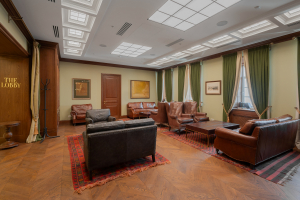  The Lobby / Лобби